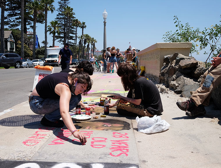 A Memorial On Ocean Boulevard ...